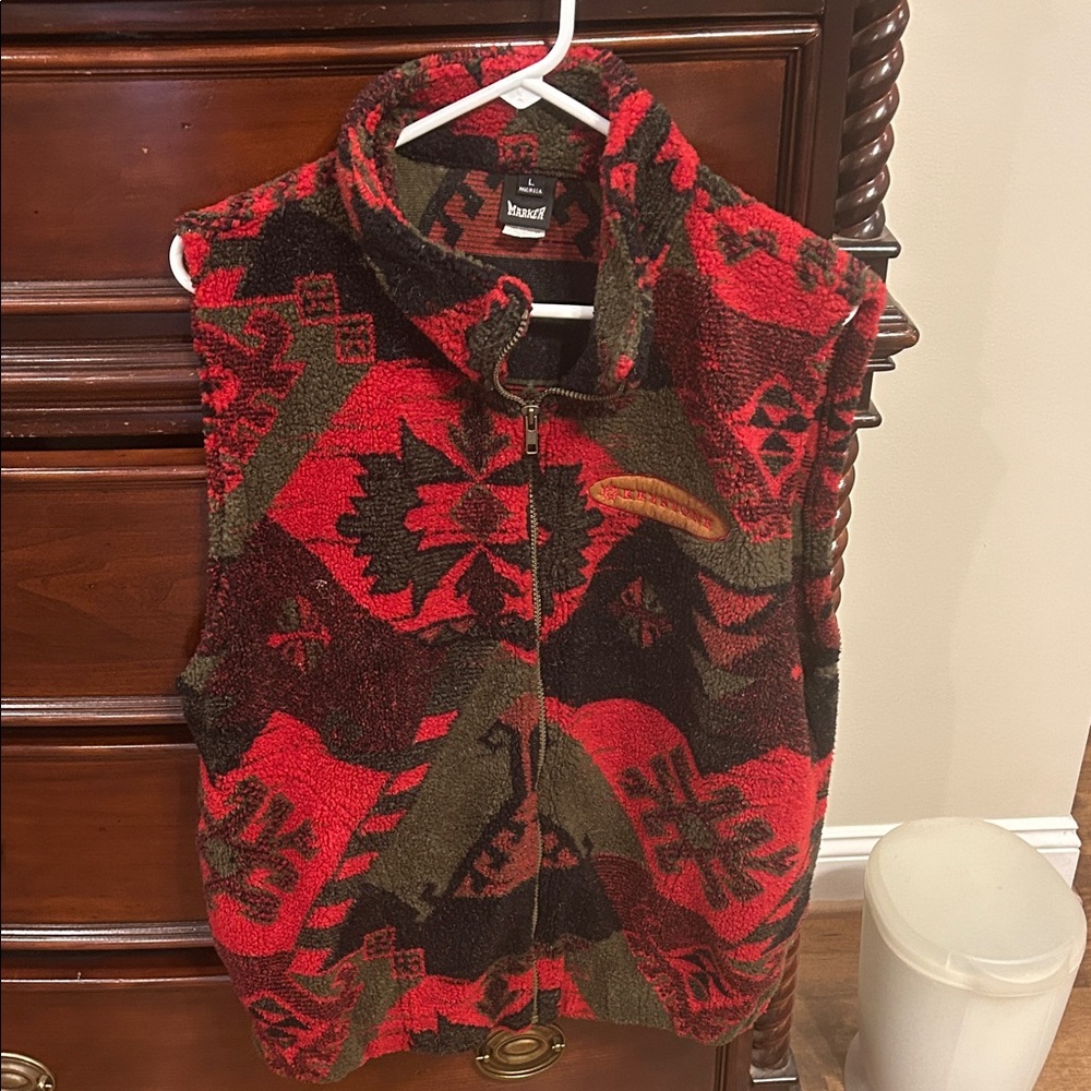 Marker Red and Gray Patterned Vest